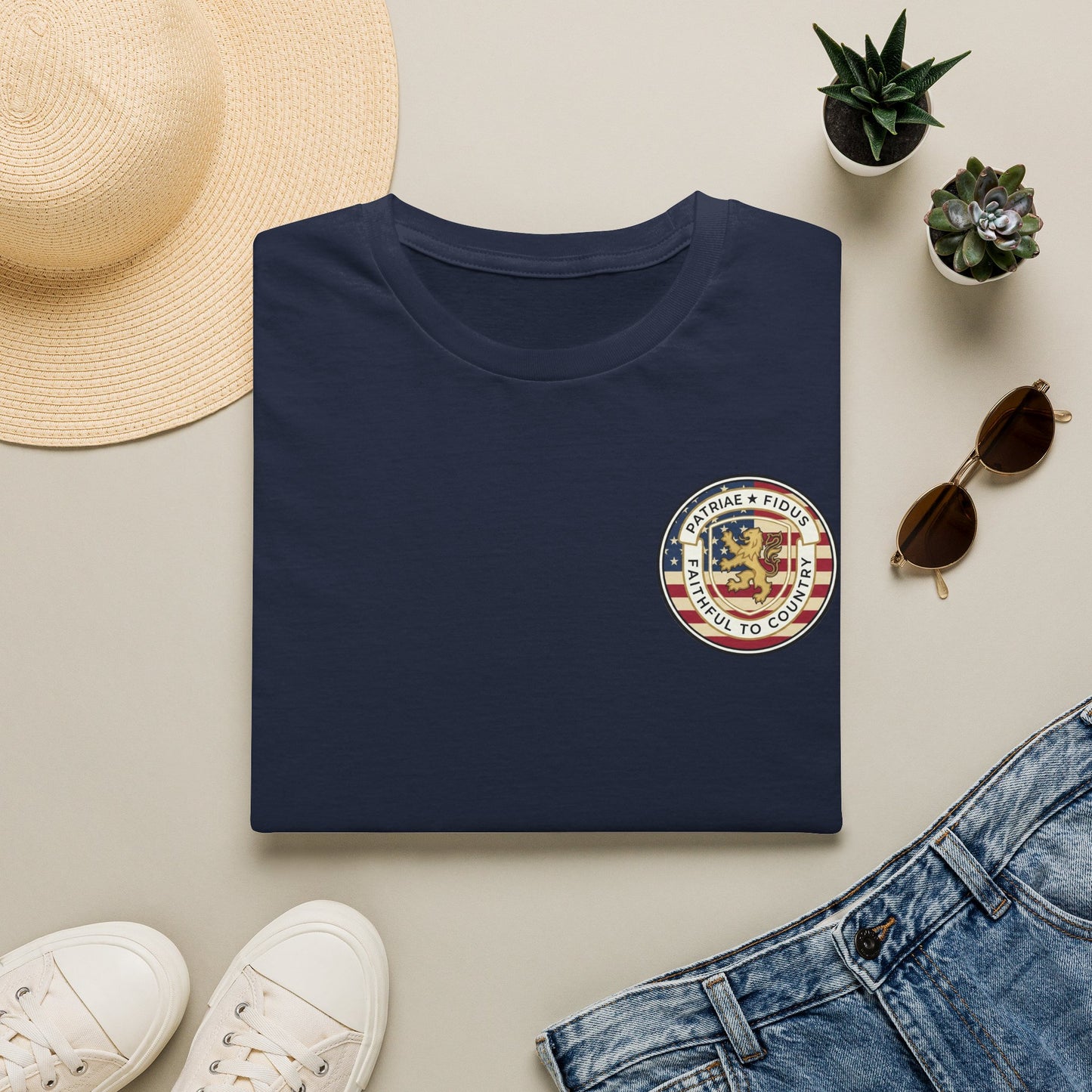 Patriae Fidus Vintage Patriae Fidus Patch T-Shirt