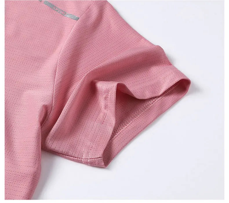 Women Reflective Running T-Shirt - High Elastic Breathable Quick-Dry Ice Silk Sport Top for Summer, Cool Short Sleeve Active Tee