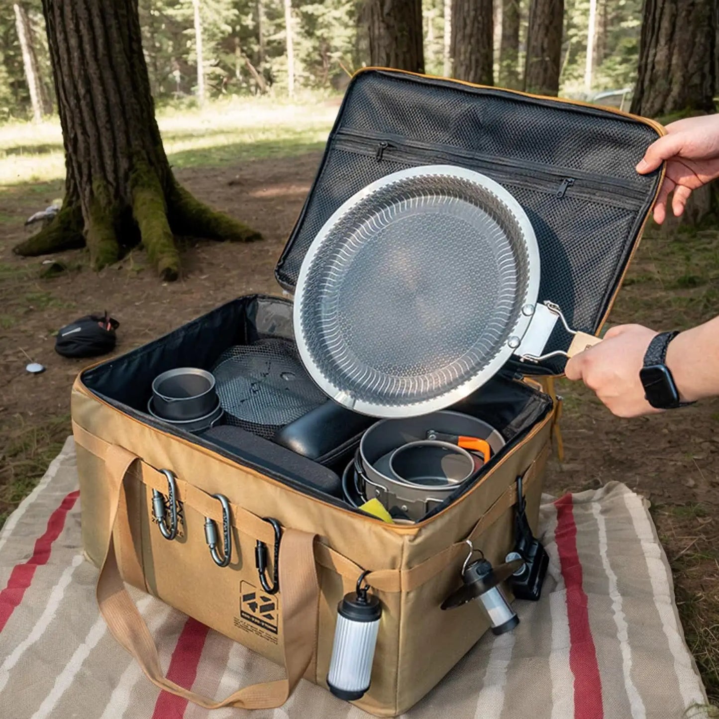 Camping Storage Bag Camping Cookware Organizer Tote Bag 30L Utility Duffel Foldable Container with Handle for Moving Dorm Garage