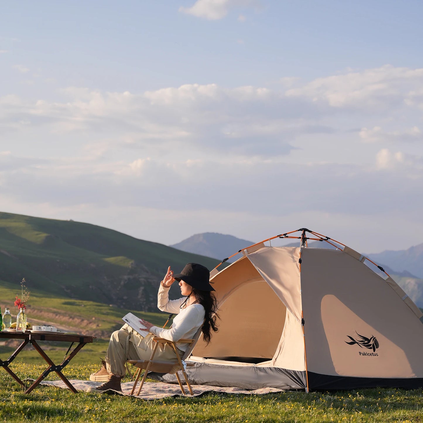 Portable Camping Tent Self-driving Travel Instant Tents For Outdoor Camping, Emergency Tent 4 Person Waterproof Family Tent