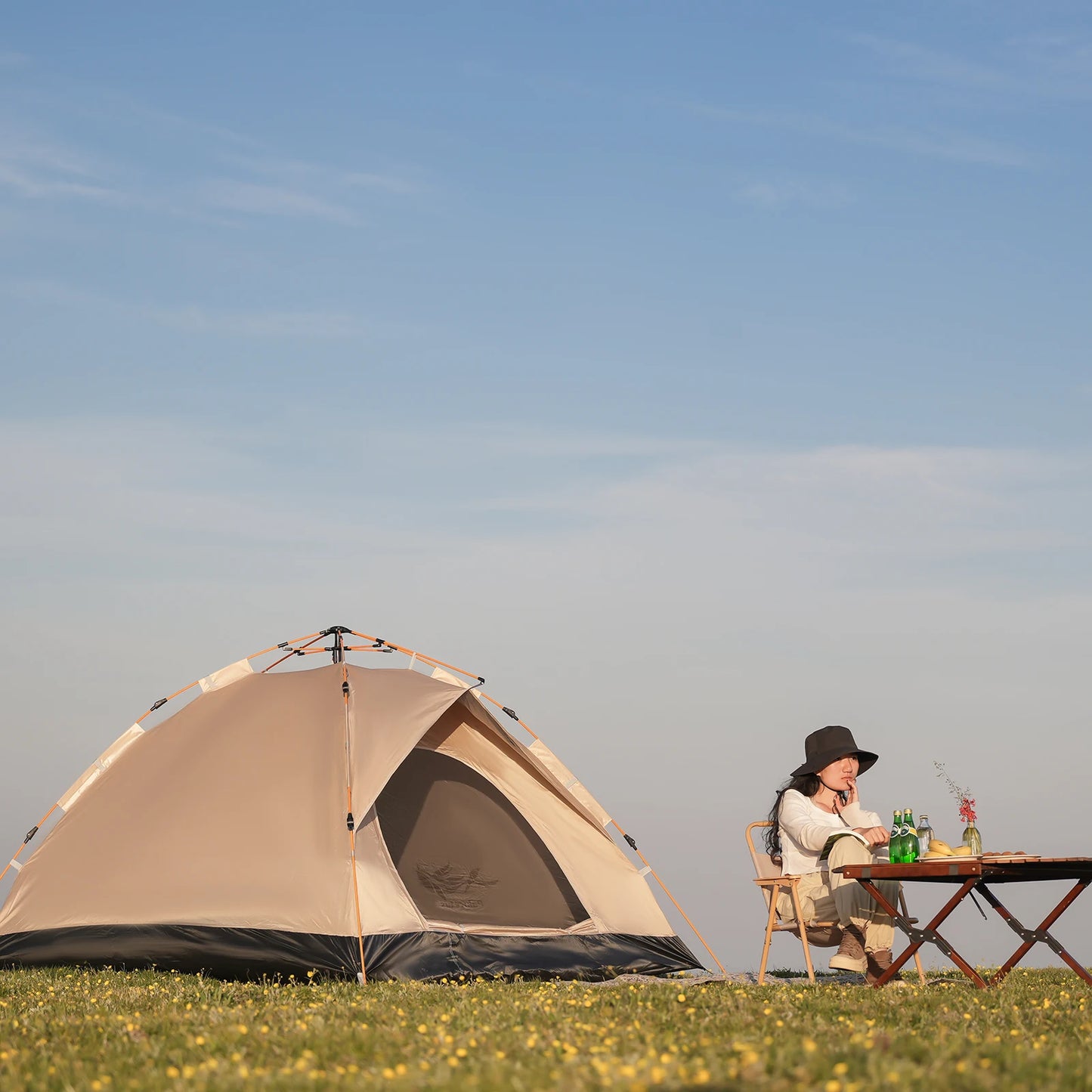 Portable Camping Tent Self-driving Travel Instant Tents For Outdoor Camping, Emergency Tent 4 Person Waterproof Family Tent