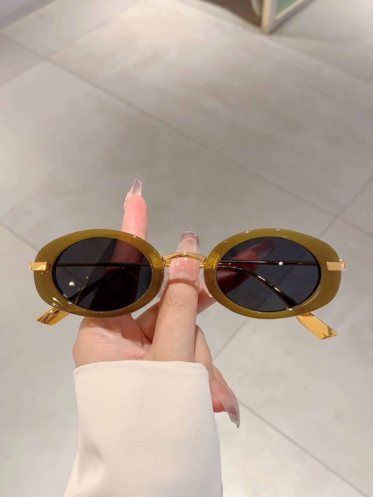 Small Oval Frame Retro Sunglasses Luxury Metal Designer Shades Women's Trendy Fashion Brand Leopard Beach Sun Glasses for Lady